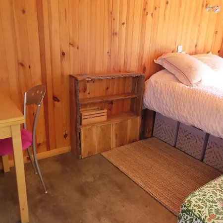 Groovy Caravane Montbrun-Bocage