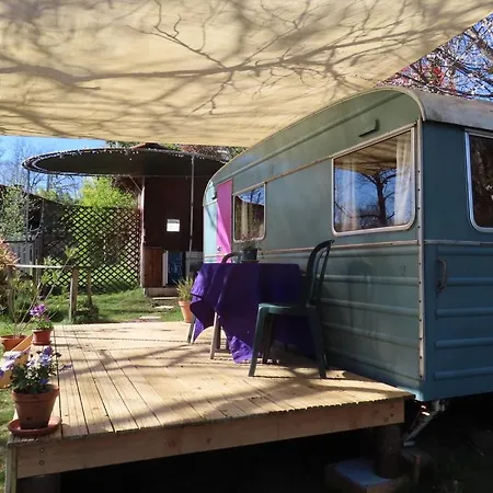 Groovy Caravane * Montbrun-Bocage