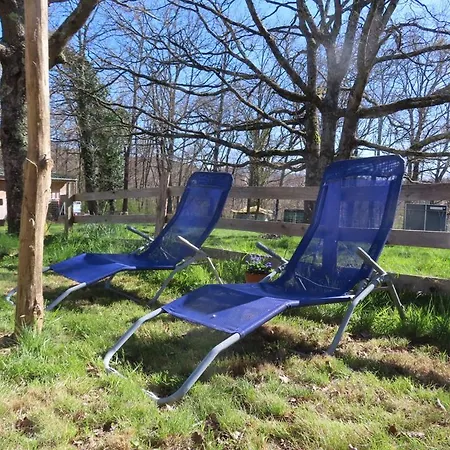 캠프장 Groovy Caravane *