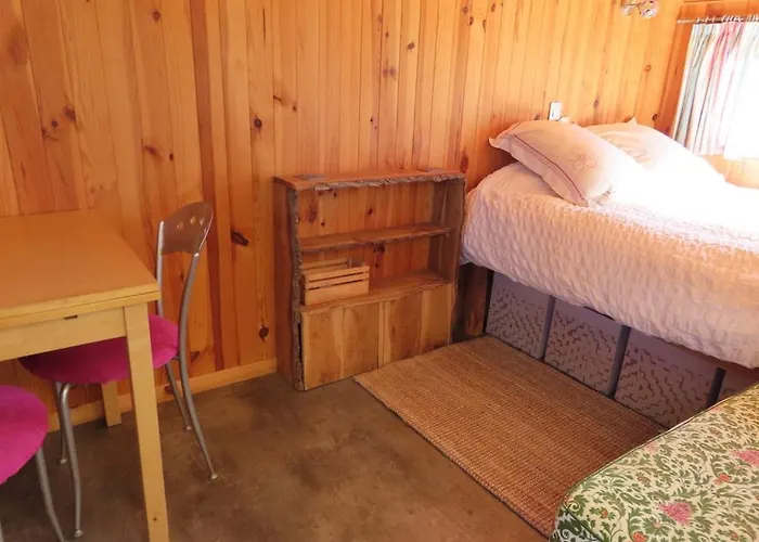 Groovy Caravane Montbrun-Bocage