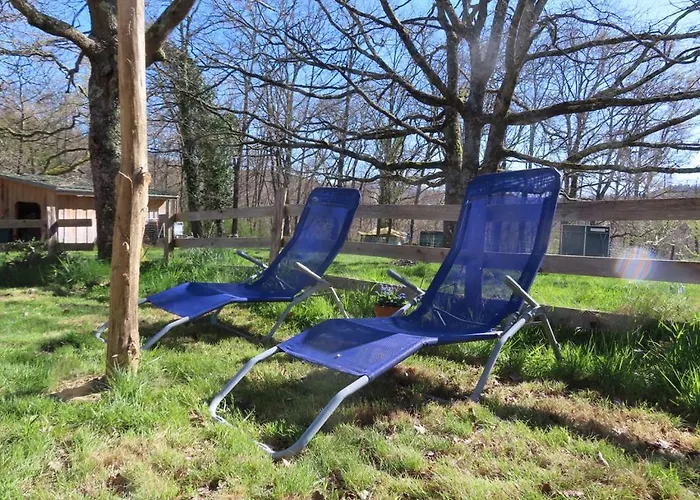 Κάμπινγκ Groovy Caravane *